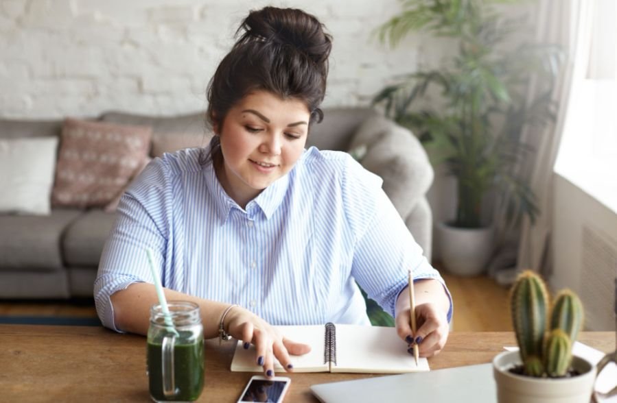 How Do I Build a Seasonal Expense Tracker