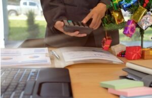 How to Budget for Seasonal Household Expenses Before They Hit