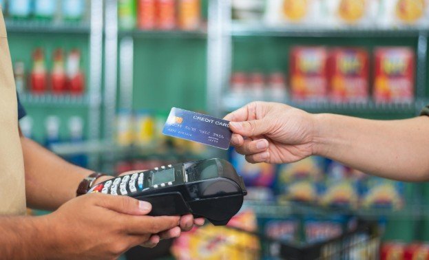 How to Tell Whether a Store Credit Card Is Worth It